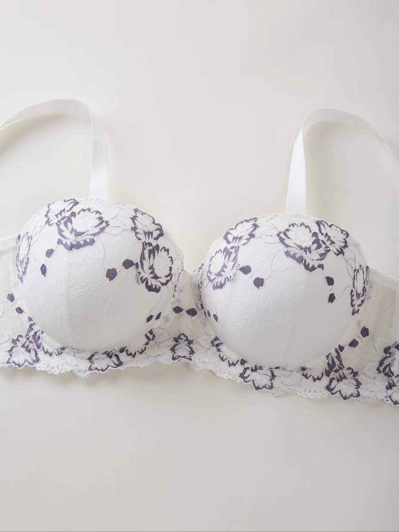 Soutien-gorge grande taille en - Plunge Bra Push Up avis et prix